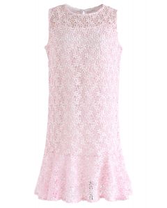 粉紅色的全新愛鉤針無袖連衣裙